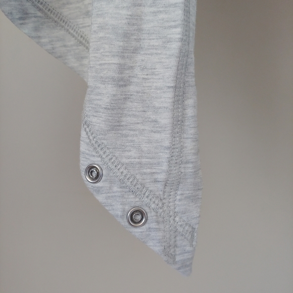 Ivivva by Lululemon Four's A Charm Wrap Cardigan Shirt Size 8 Grey - Picture 13 of 16